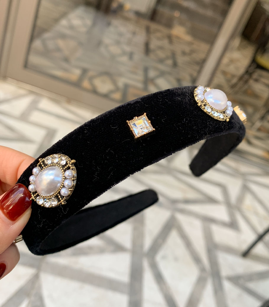 laura cubic headband