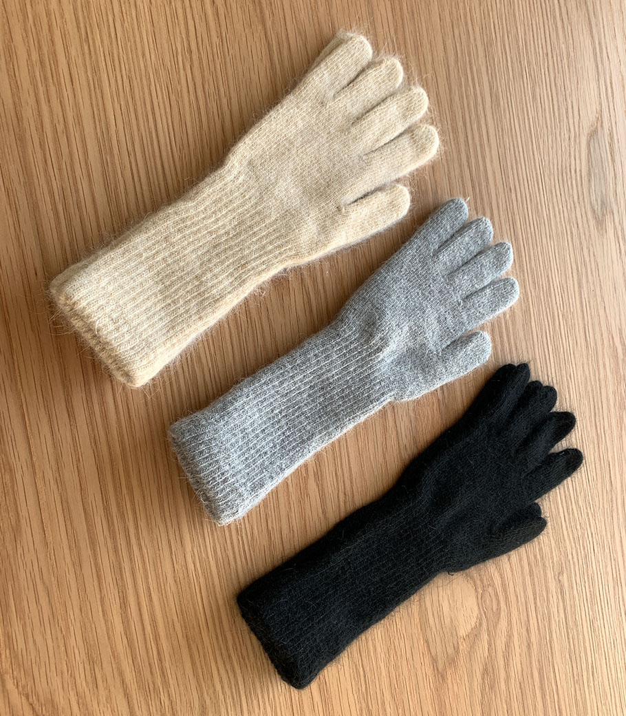 fluffy rabbit gloves