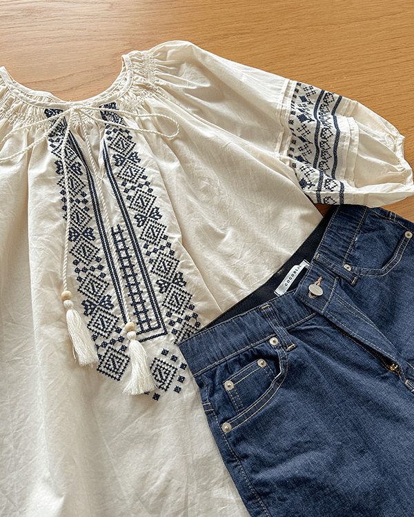 Olivia Embroidered Blouse