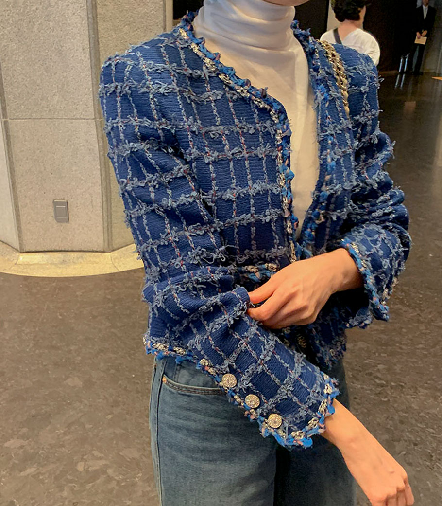 Blue Tweedjk