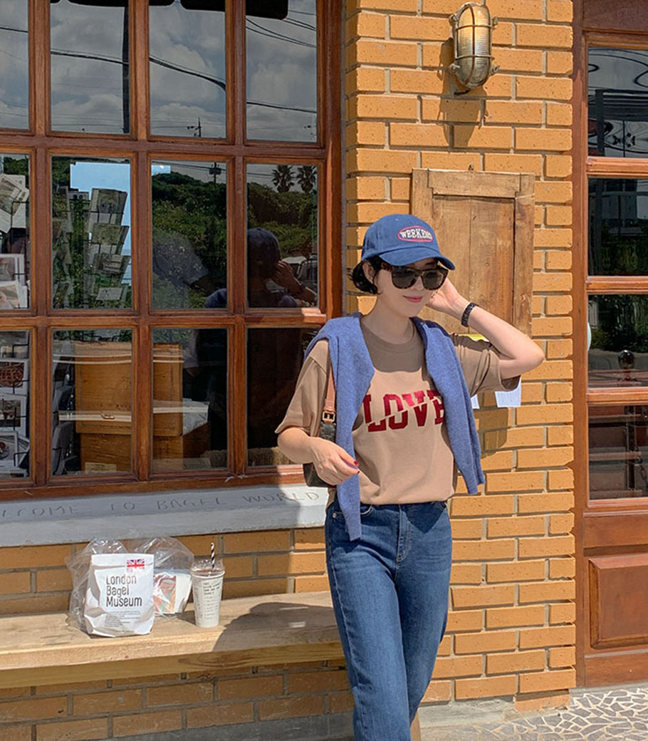 Love T-shirt