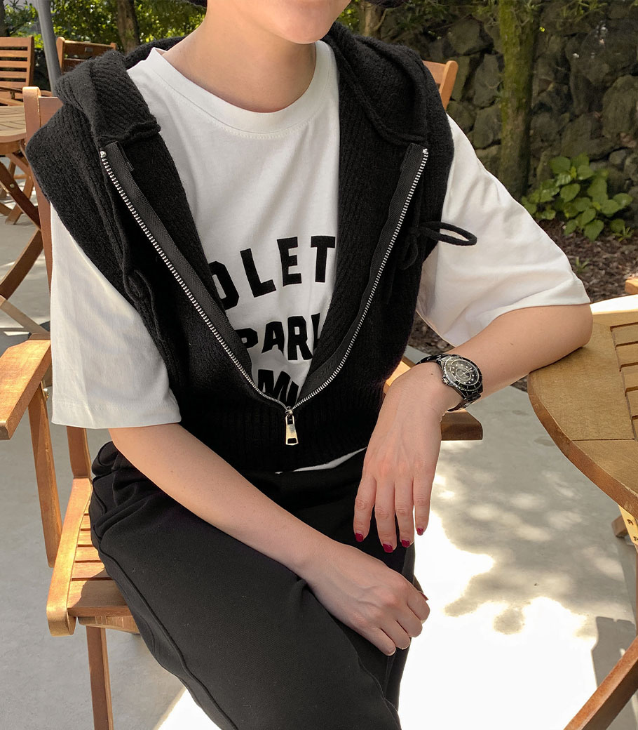 Crop Hood Vest