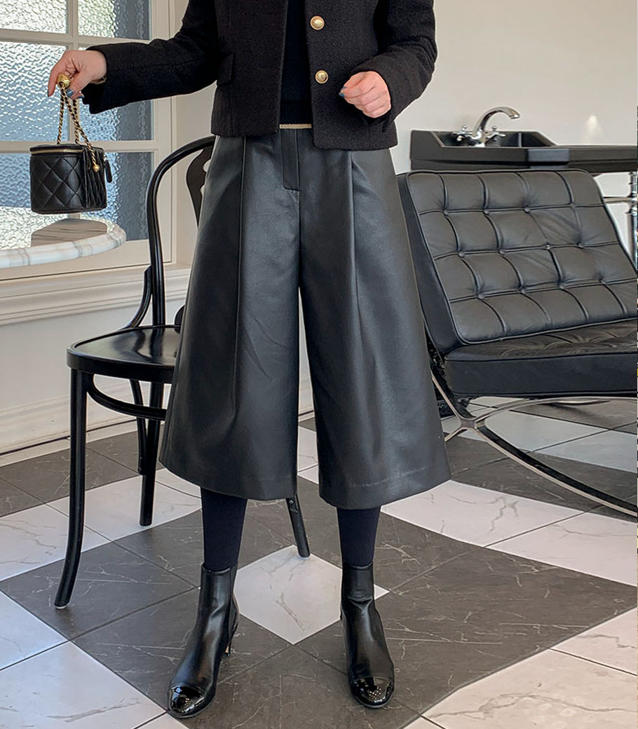 Le Mine-Kyurot Leather PT