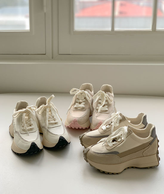 Mono Cowhide Sneakers
