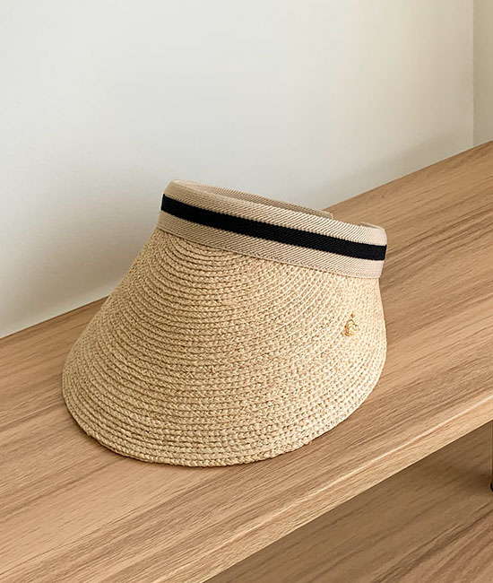 color combination raffia sun cap