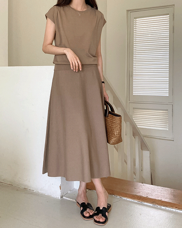 Ellie Knit Set
