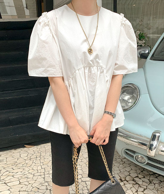 Rimming Puff Blouse
