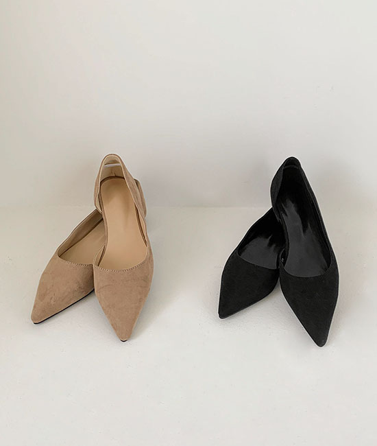 Slim Suede Flat