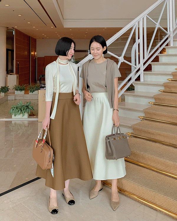 Earls Flare Skirt