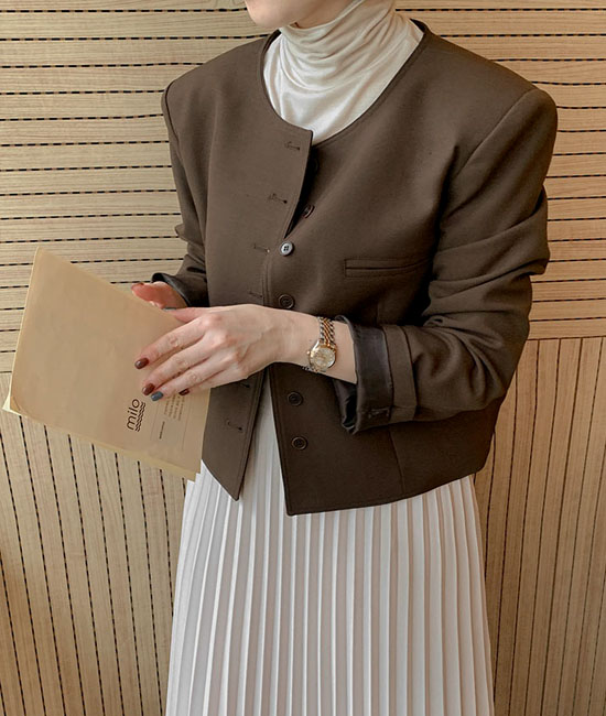 Low Button Jacket