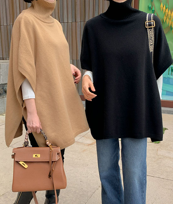 Amande cape knit