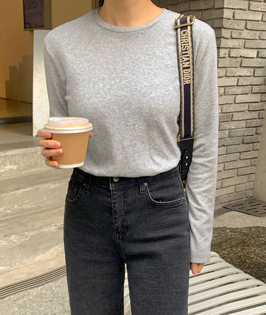 Fogni Round Tee