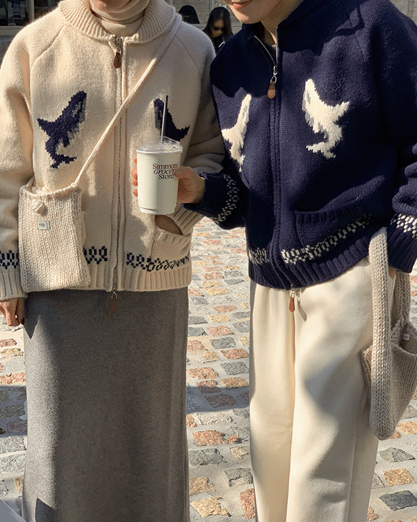 Dolphin Knit Zip up