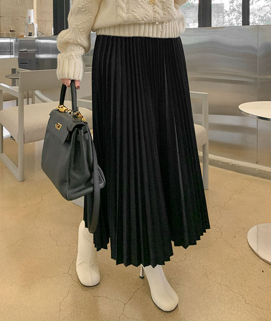 Rose Pleats Skirt