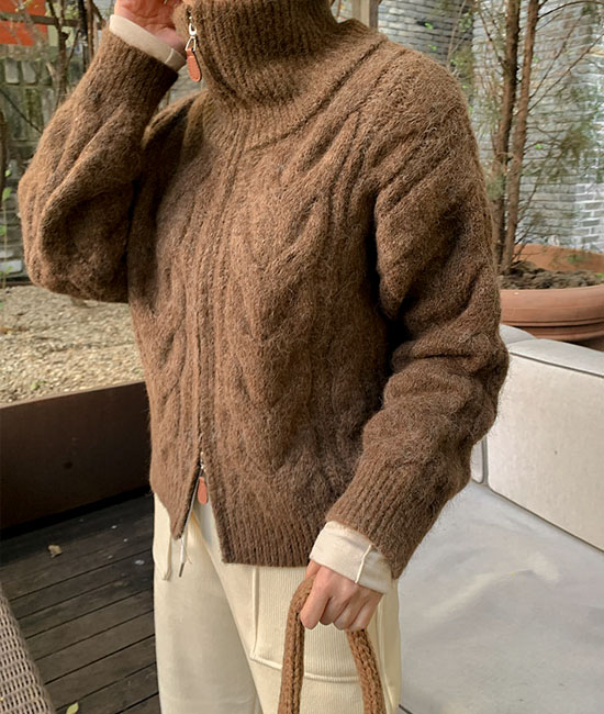 Cable Knit Zip up