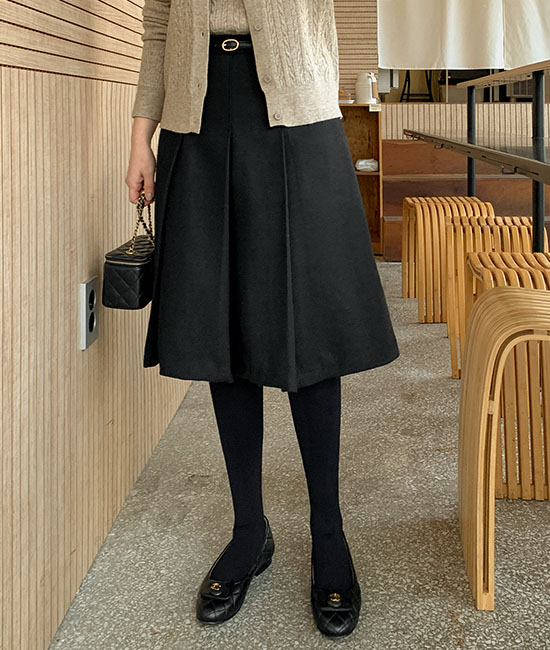 Olson Midi Wool Skirt