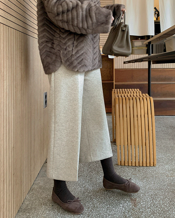 Wool 8-quarter Pants
