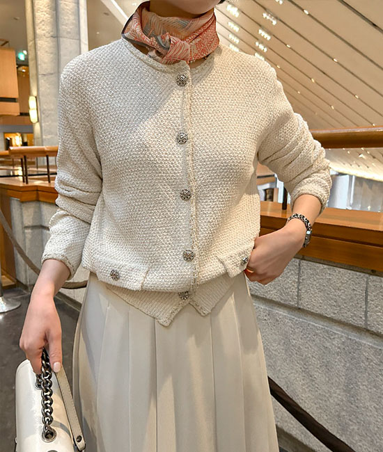 비쥬 pearl Cardigan