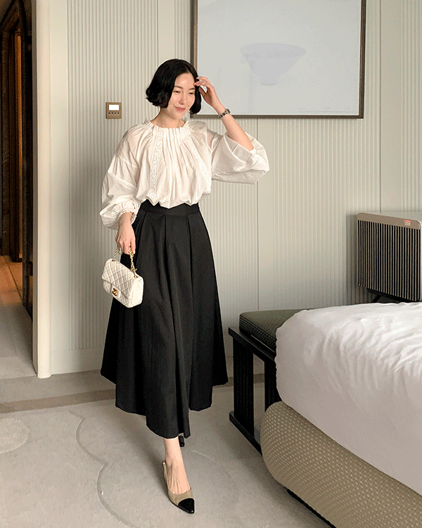 나나 Flare Skirt