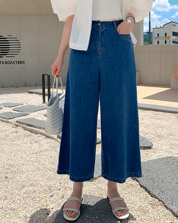 light cool 8-quarter denim pants