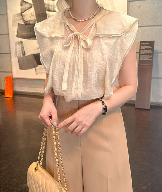 엘라 Freel Blouse