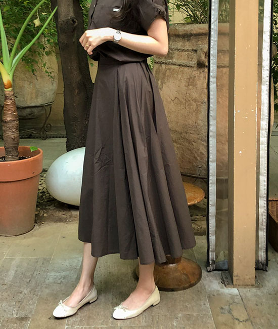 Hepburn Flare Skirt
