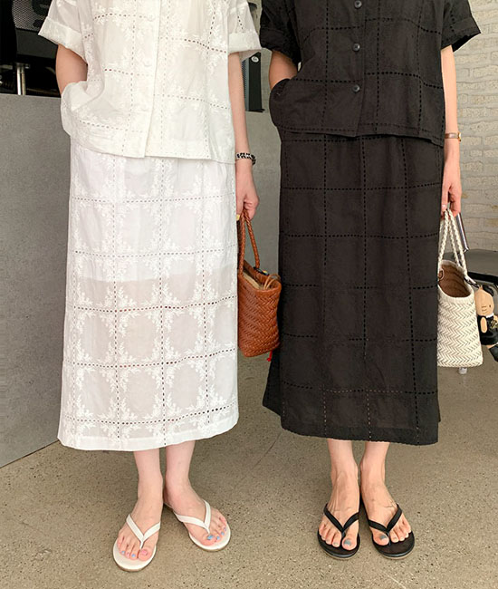 에밀리 Race Skirt