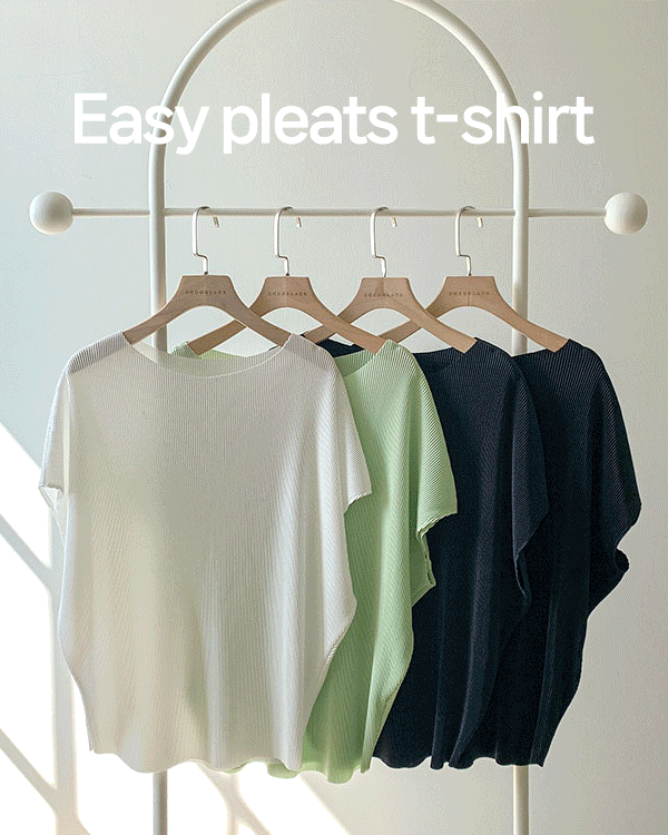 이지 Pleats Short T shirts
