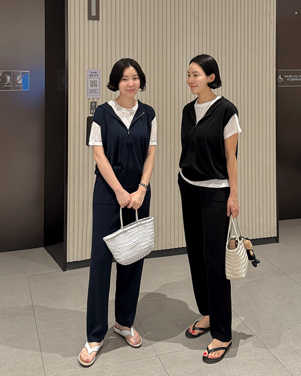 로이 Knit Vest