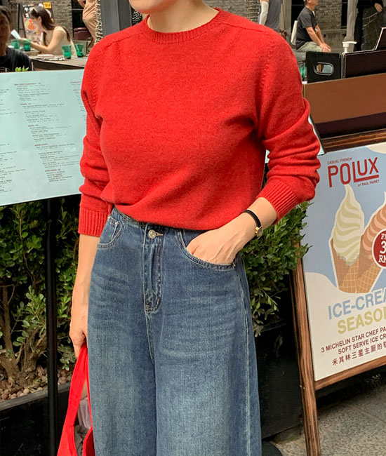 코코 홀가 Round Knit