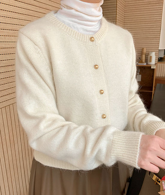 앙고라 골드버튼 Cardigan