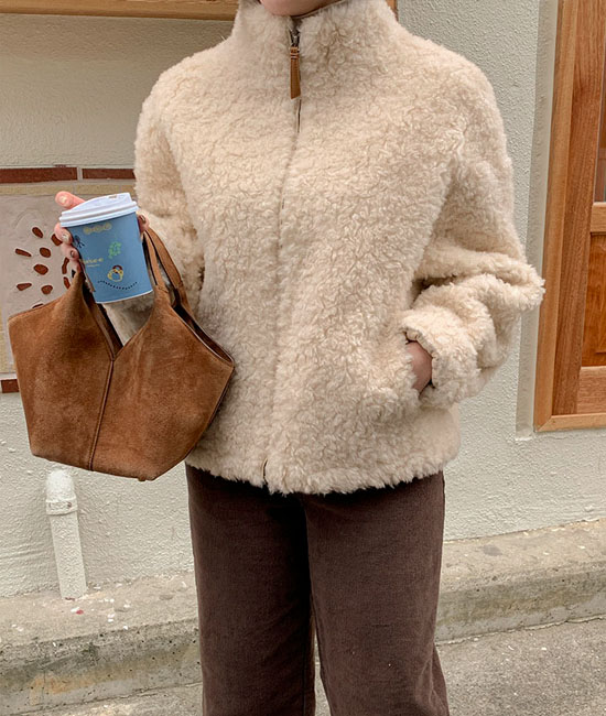 리얼 Wool Zip up Mustang