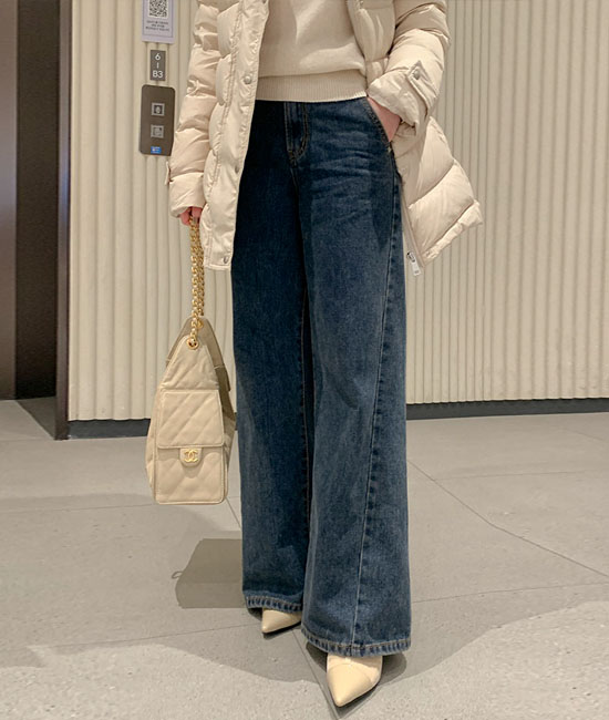 리얼진-커브드 Denim Pants