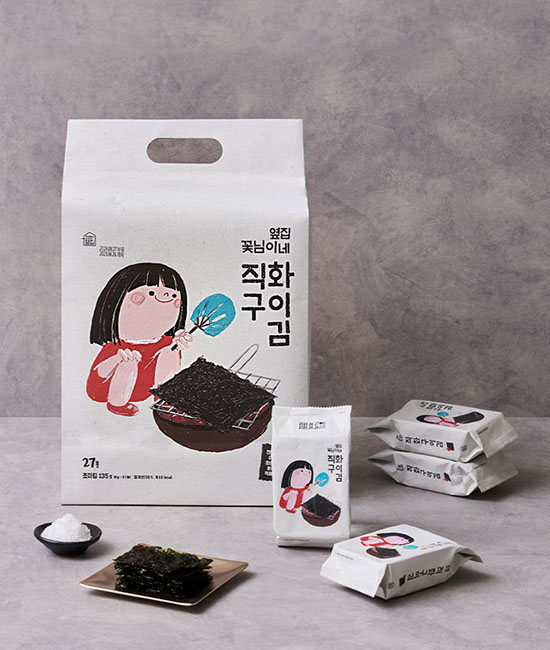 Next door flower shop's traditional seaweed grilled over charcoal & wasabi flavor