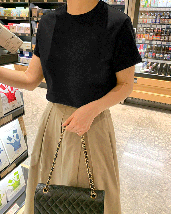 브랜디 Short T shirts