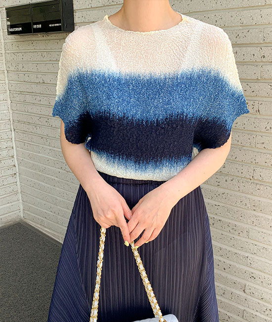 나염 Pleats Blouse