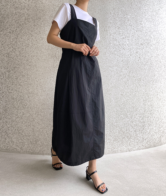 아멜리 Sleeveless shirts One Piece