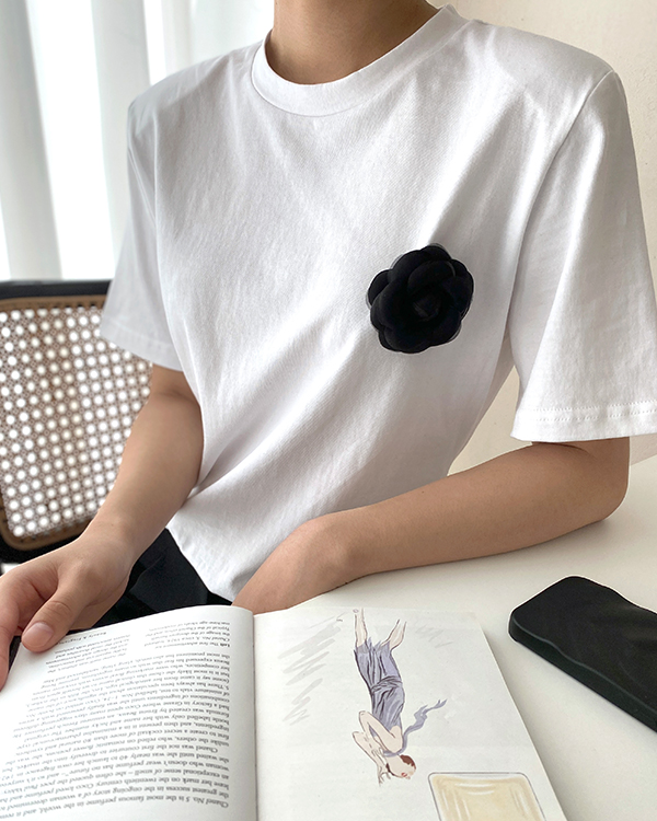 Flower 코사지 Short T shirts