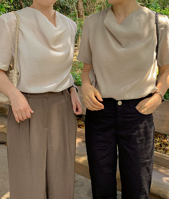 모크넥 Blouse