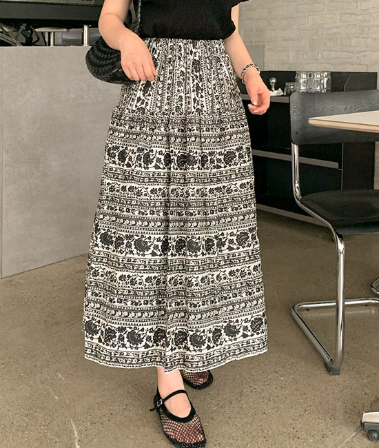 에즈 Flower Skirt
