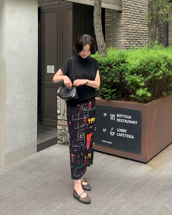 모네 Pleats Skirt