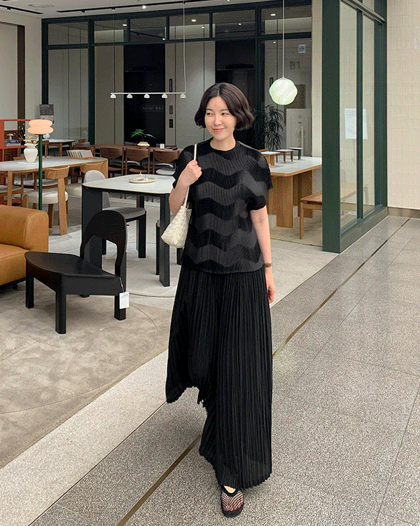 아코디언 Pleats Blouse