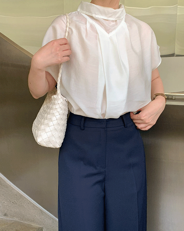 로엔 타이 Blouse