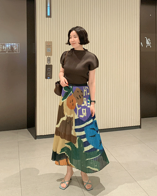 키츠 Pleats Skirt