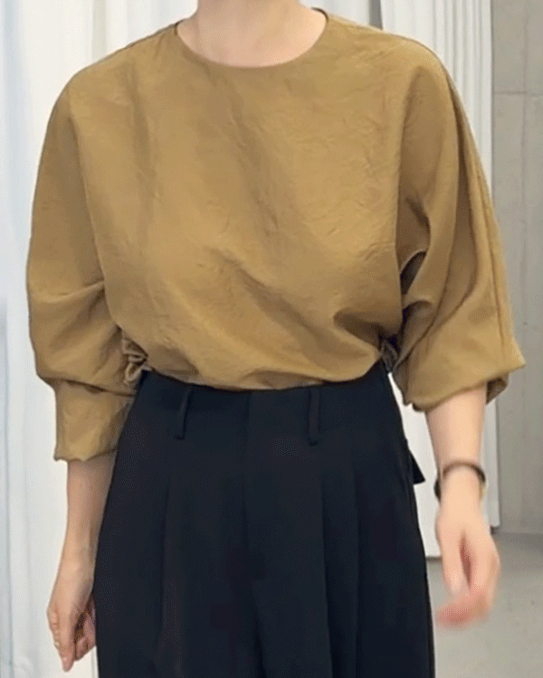 오브 Round Blouse