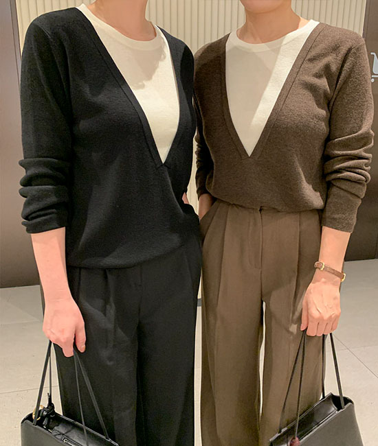 딥브이 layered Knit