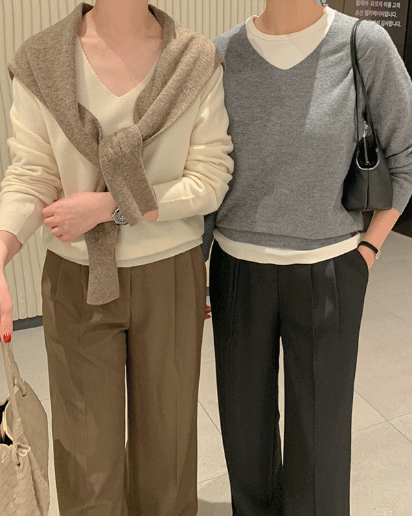 홀가먼트 V-neck Knit