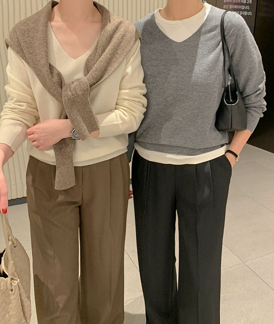홀가먼트 V-neck Knit