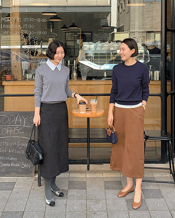 코코 Suede Skirt